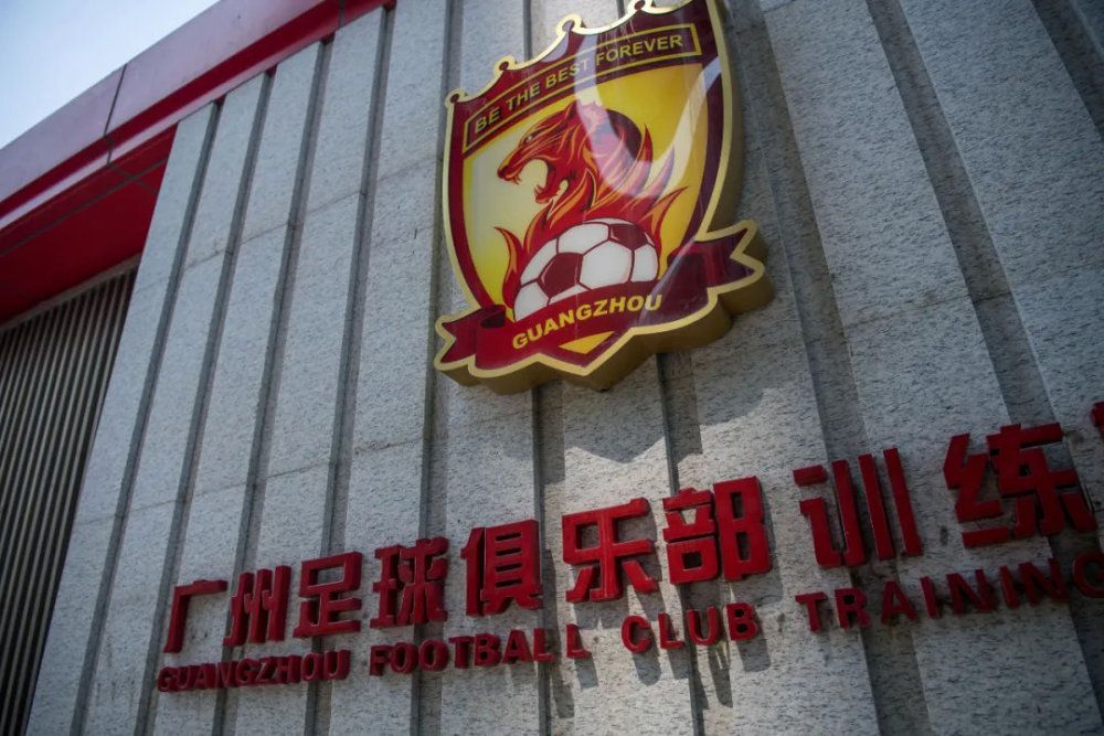 穆里尼奥在罗马执教的两年多时间，已经两次率队杀进欧战决赛，并夺得欧会杯冠军。